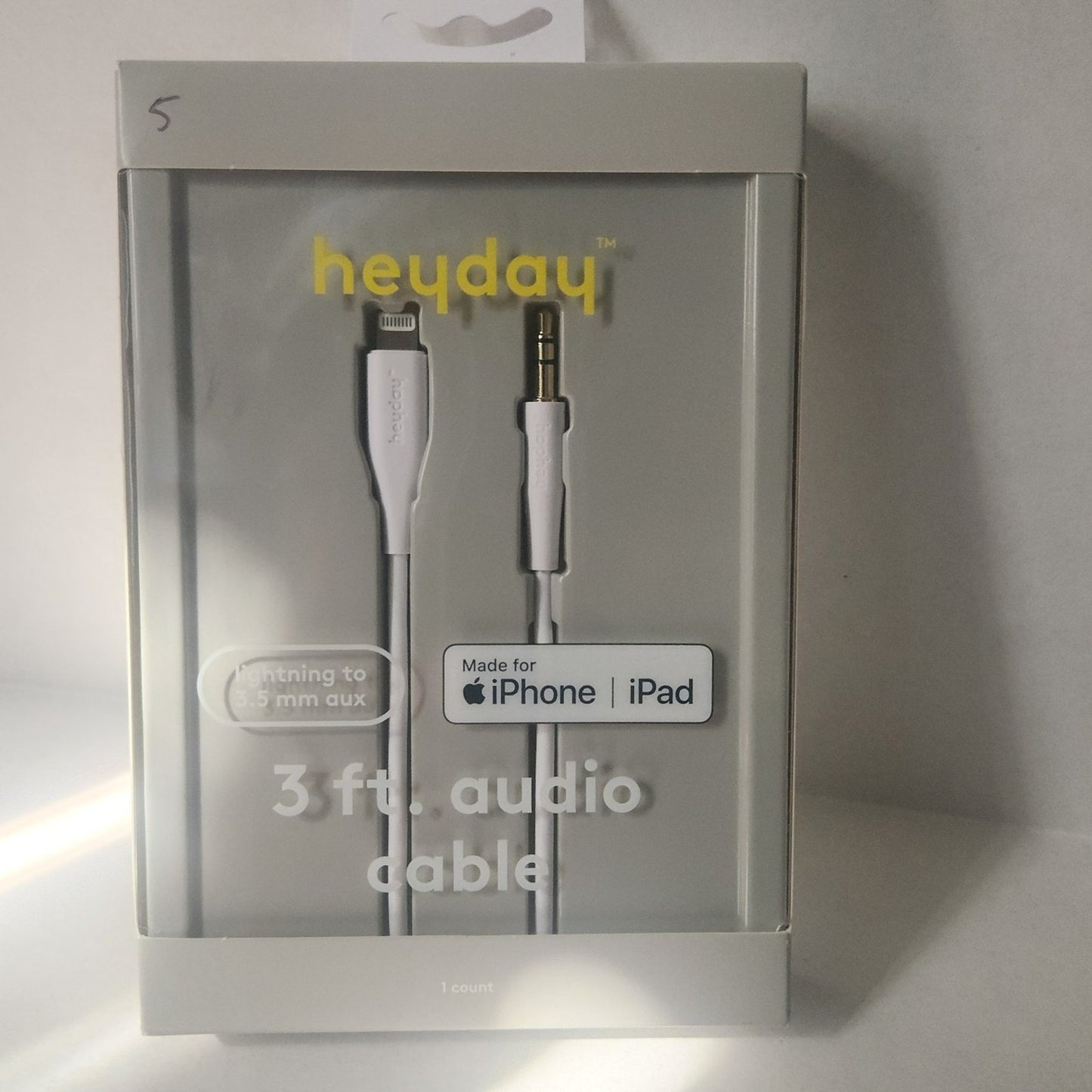 Heyday lightning 3 ft audio cable for iPhone/ ipad
