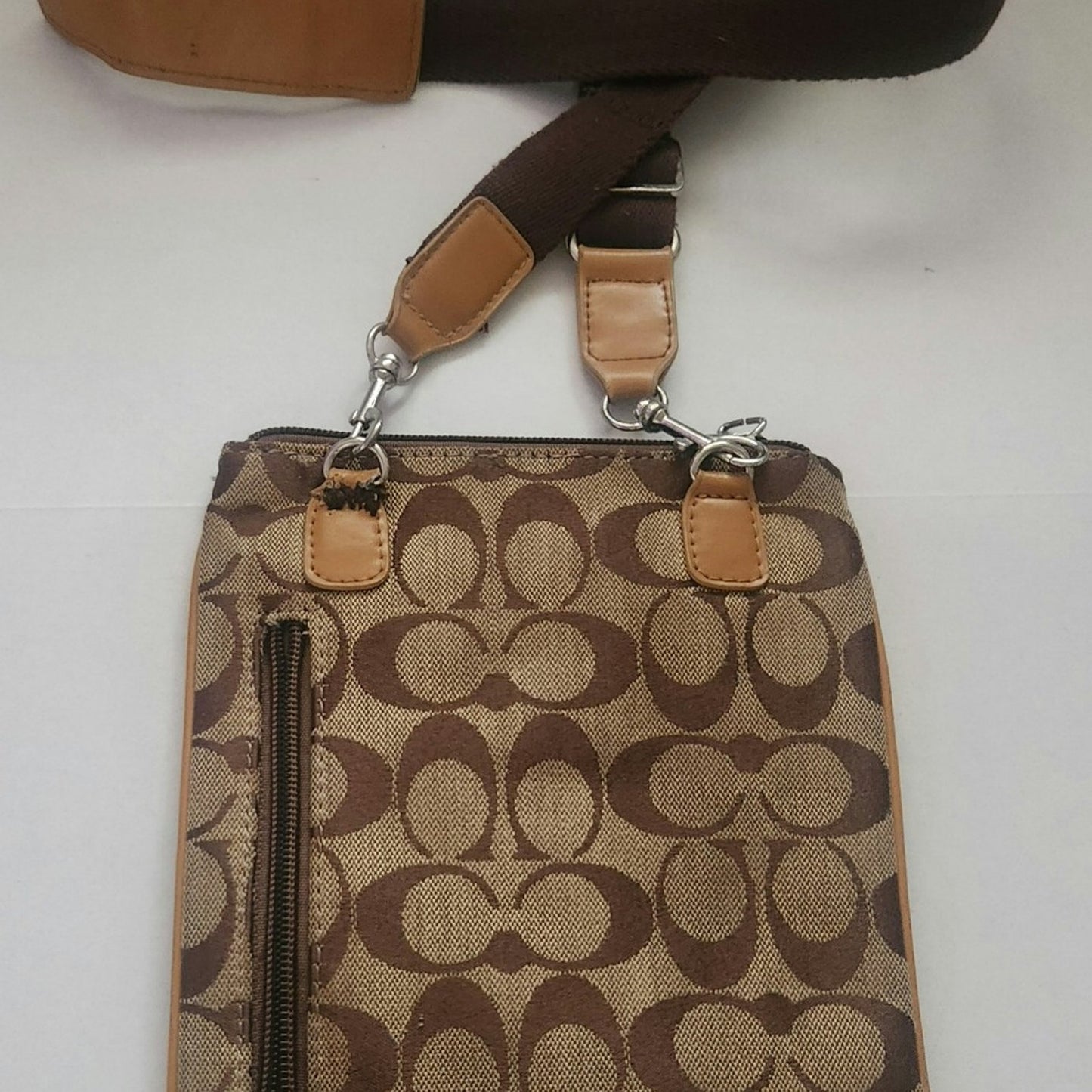Coach hand bag  cross  bag