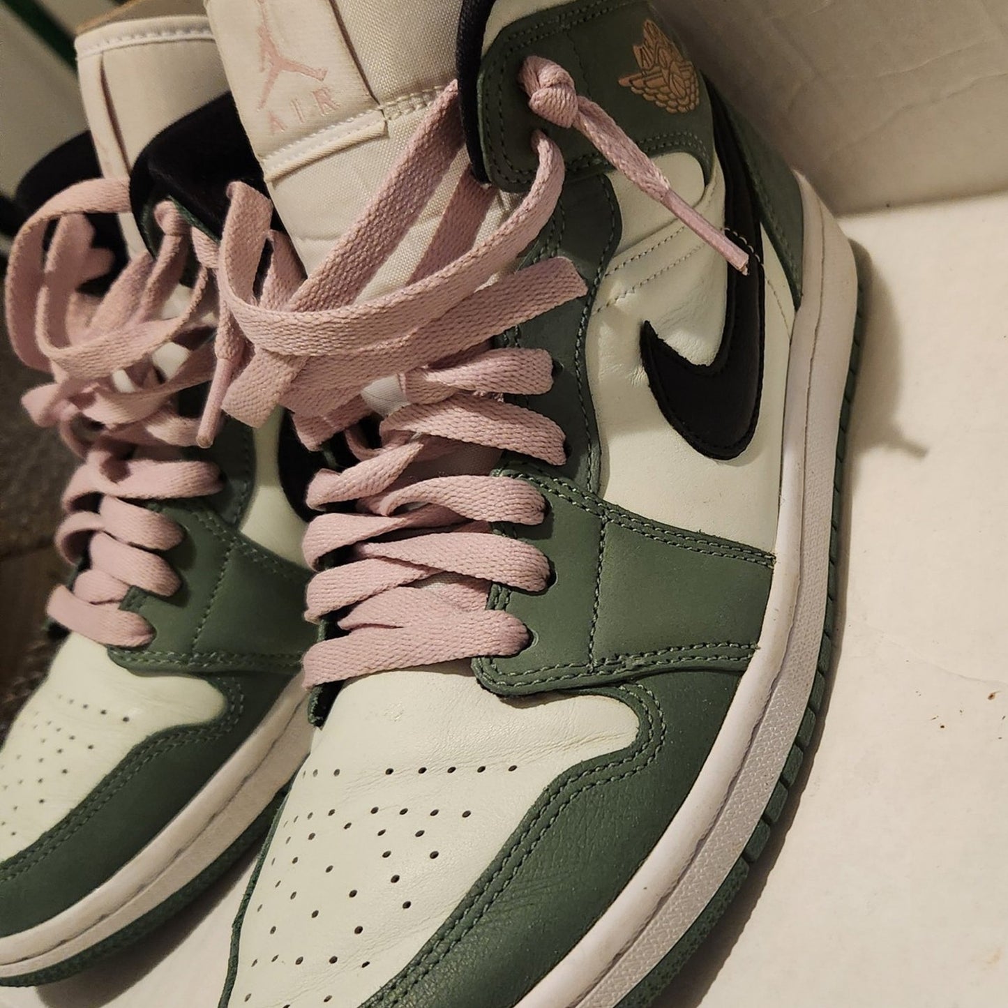 Nike air Jordan sneakers  size 9