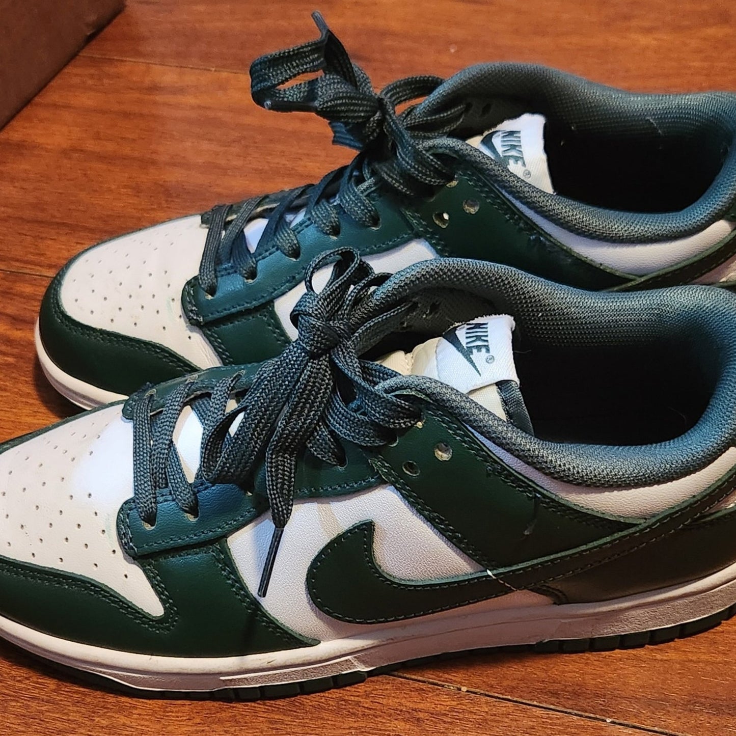 Nike sneakers shoes size 7.5