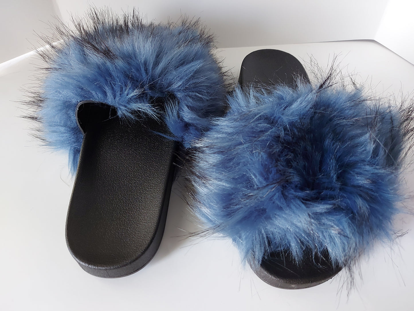slippers/slides shoes