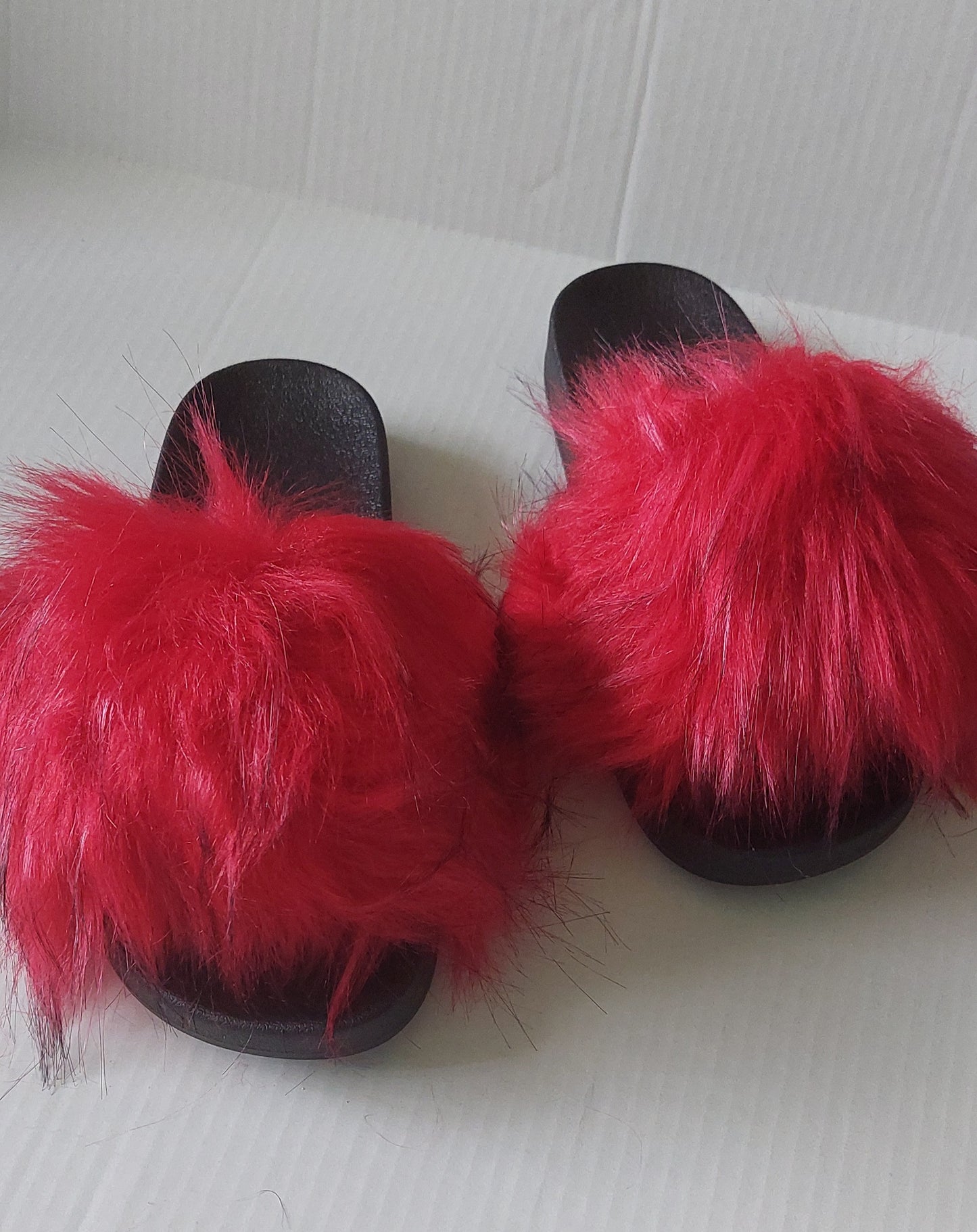 slippers/slides shoes