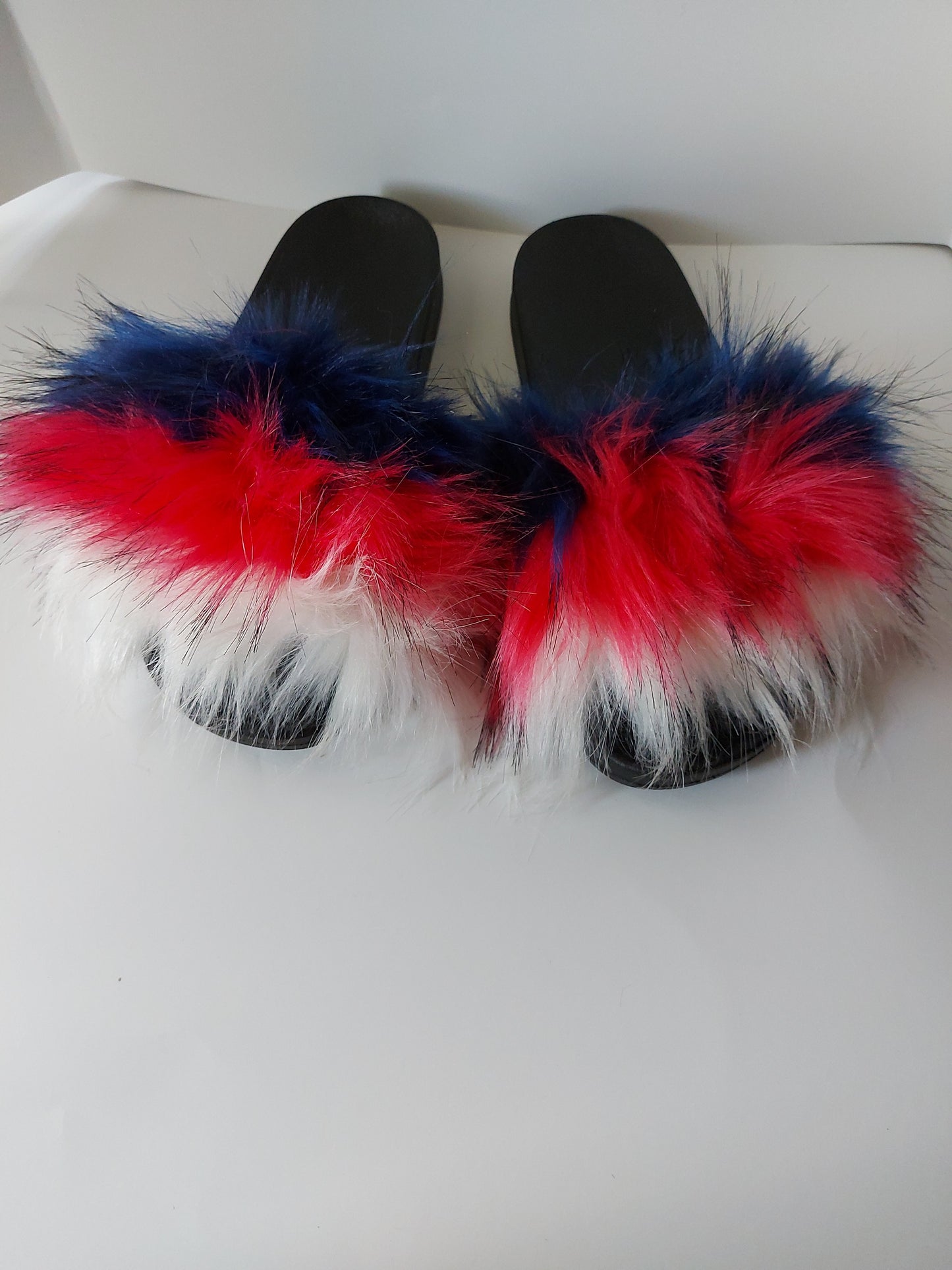 slippers/slides shoes